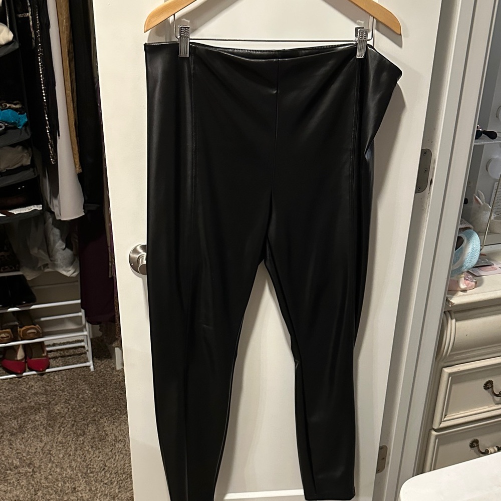 Nicole Miller Black Faux Leather Pants